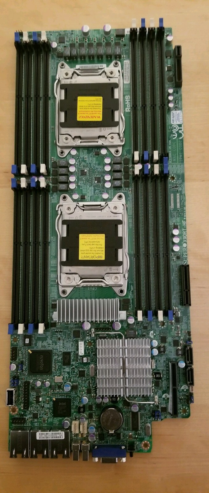Super Micro Computer X9DRT-HF