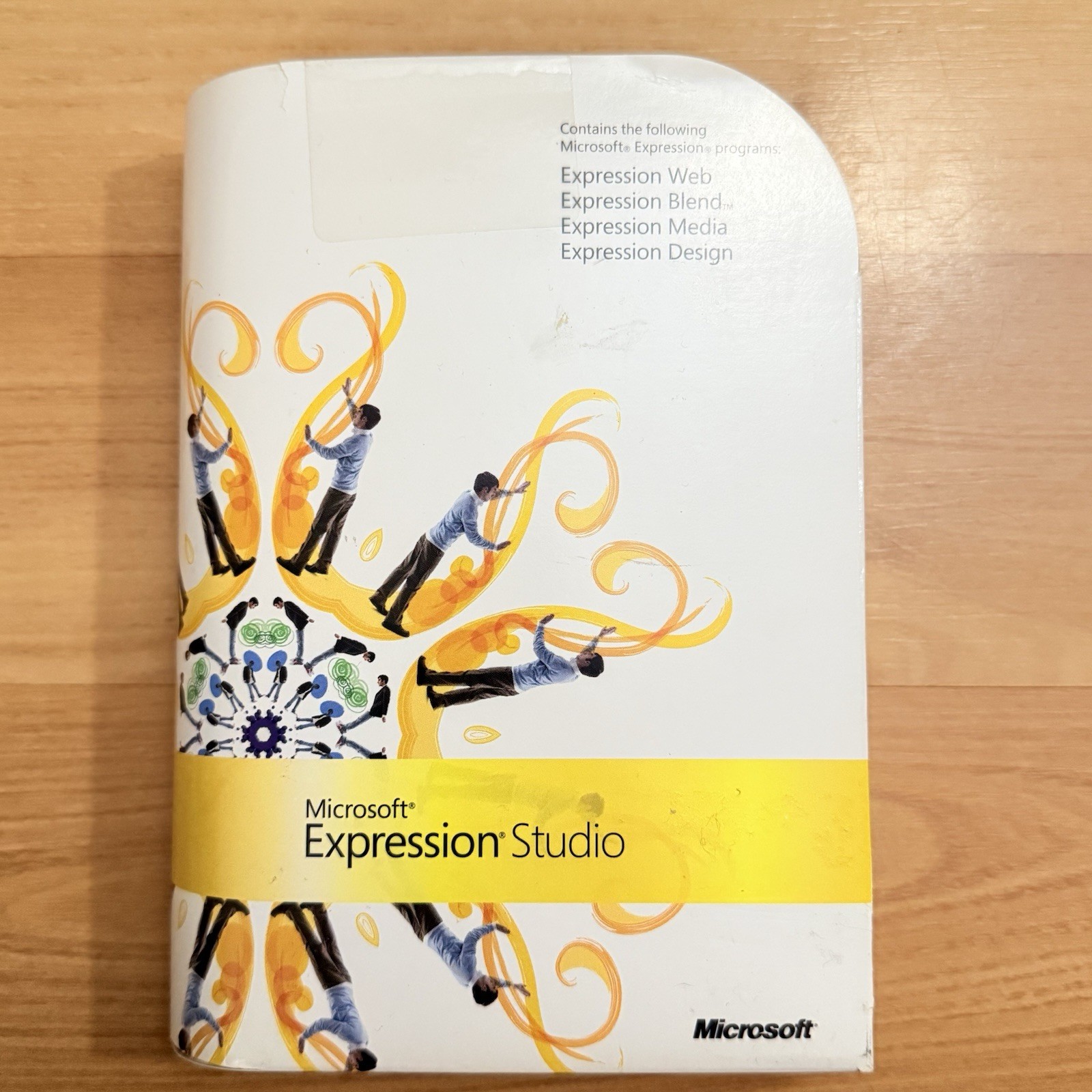 Microsoft Expression Studio Full WIN/MAC Version Factory Sealed New 2007