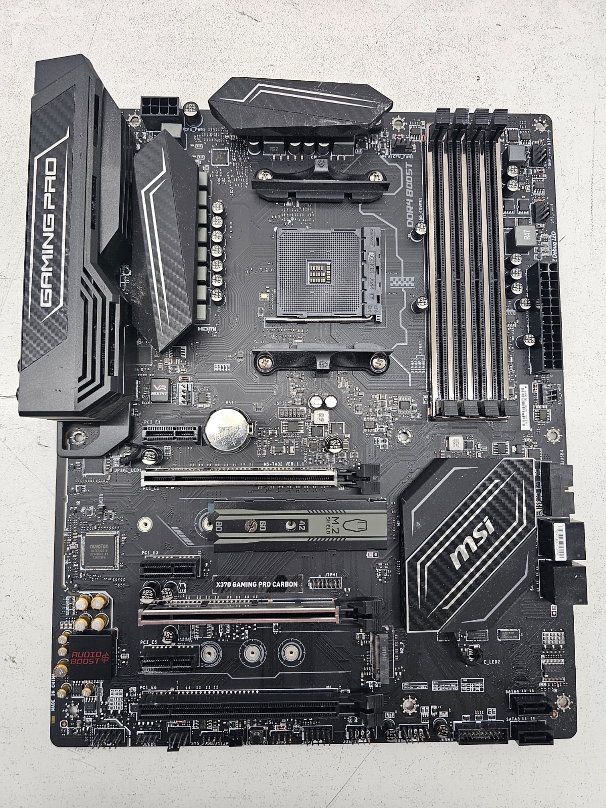 MSI X370 Gaming Pro Carbon AMD Socket AM4 DDR4 Motherboard (FL)