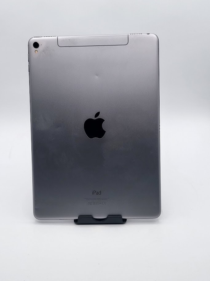Apple iPad Pro 9.7" 256GB Space Gray(Verizon LK)Battery Health	92%: Acceptable