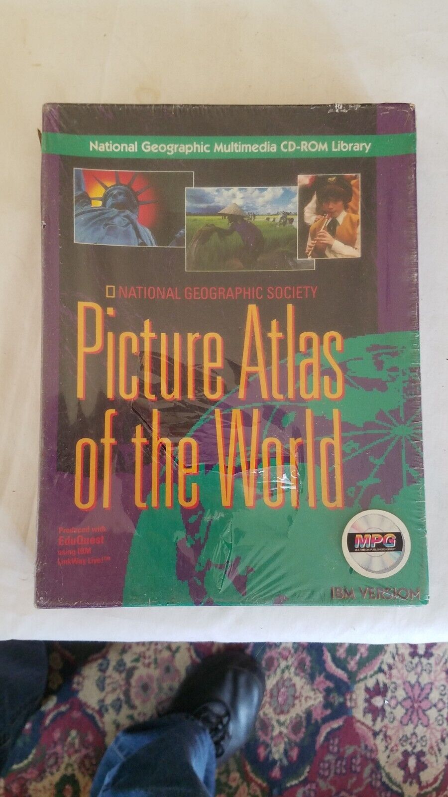 Vintage 1992 National Geographic Picture Atlas Of The World MPG IBM Version NOS