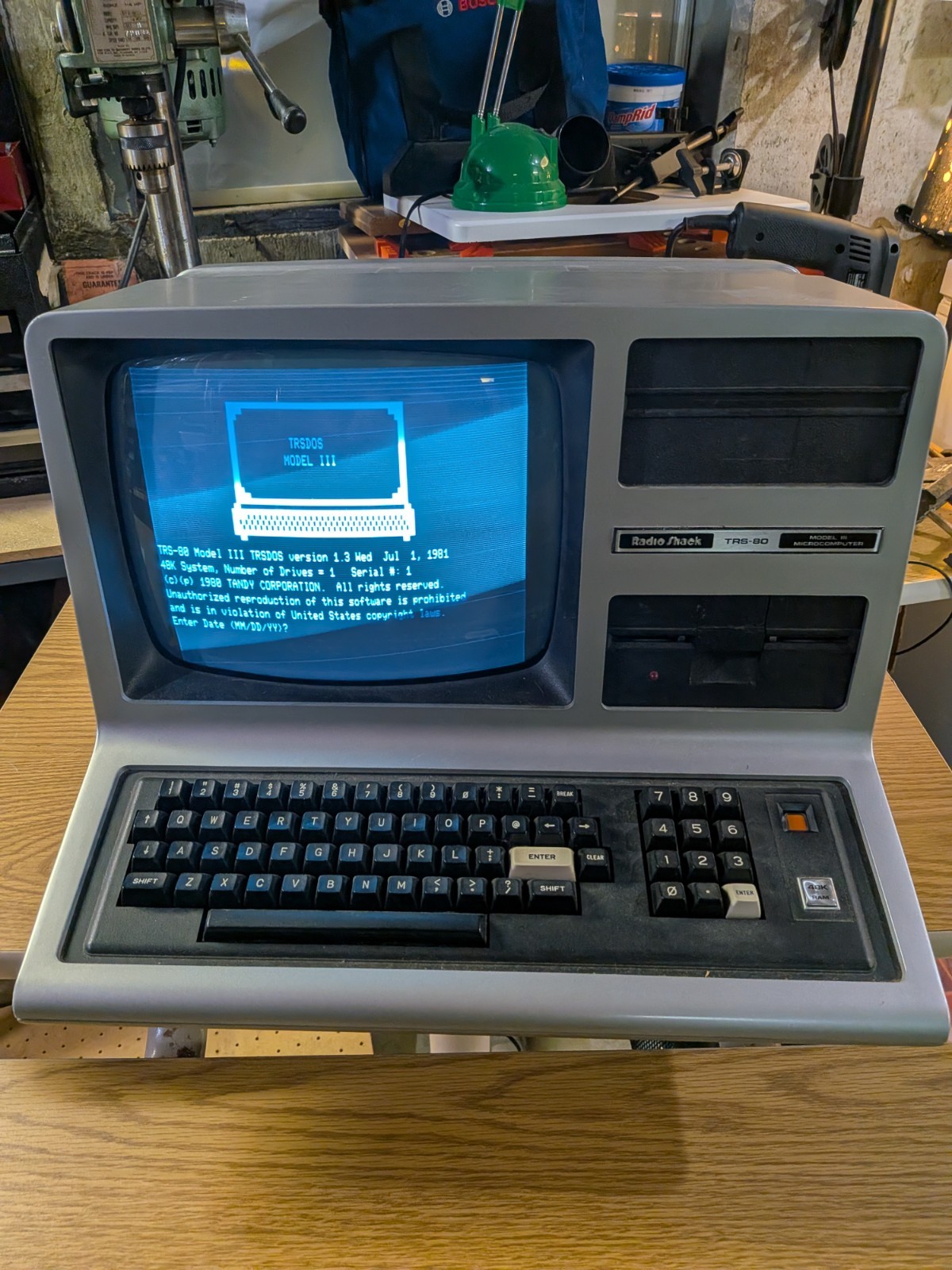 TRS 80 MODEL III