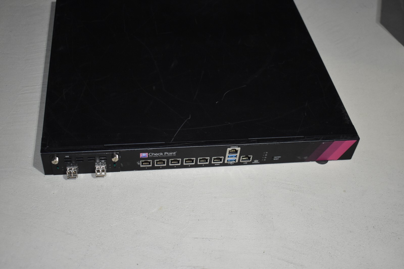 Check Point 5200 2x 10GBe 1U Rackmount PFsense Firewall Xeon E3-1225v3 16GB RAM