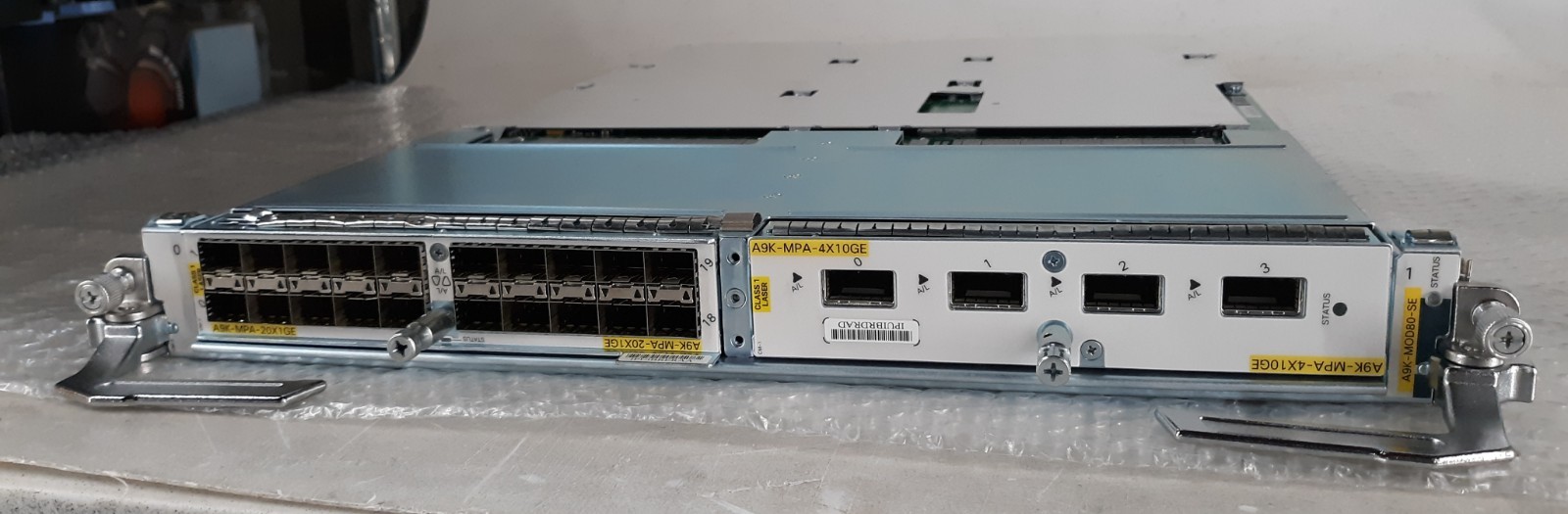 Cisco A9K-MOD80-SE 80G Modular Line Card w/ MPA-4X10GE+MPA-20X1GE Adapter
