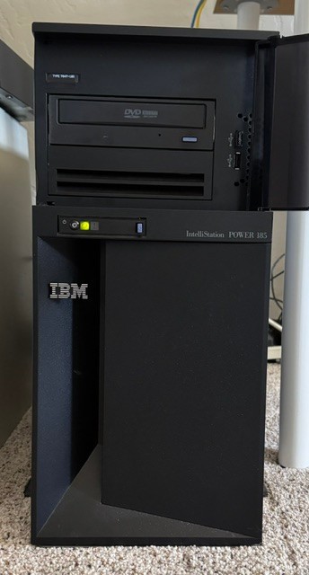 IBM R/S6000 7047-185 P185 AIX scsi usb risc black DVD-RAM 2GB mem 2X74GB HD