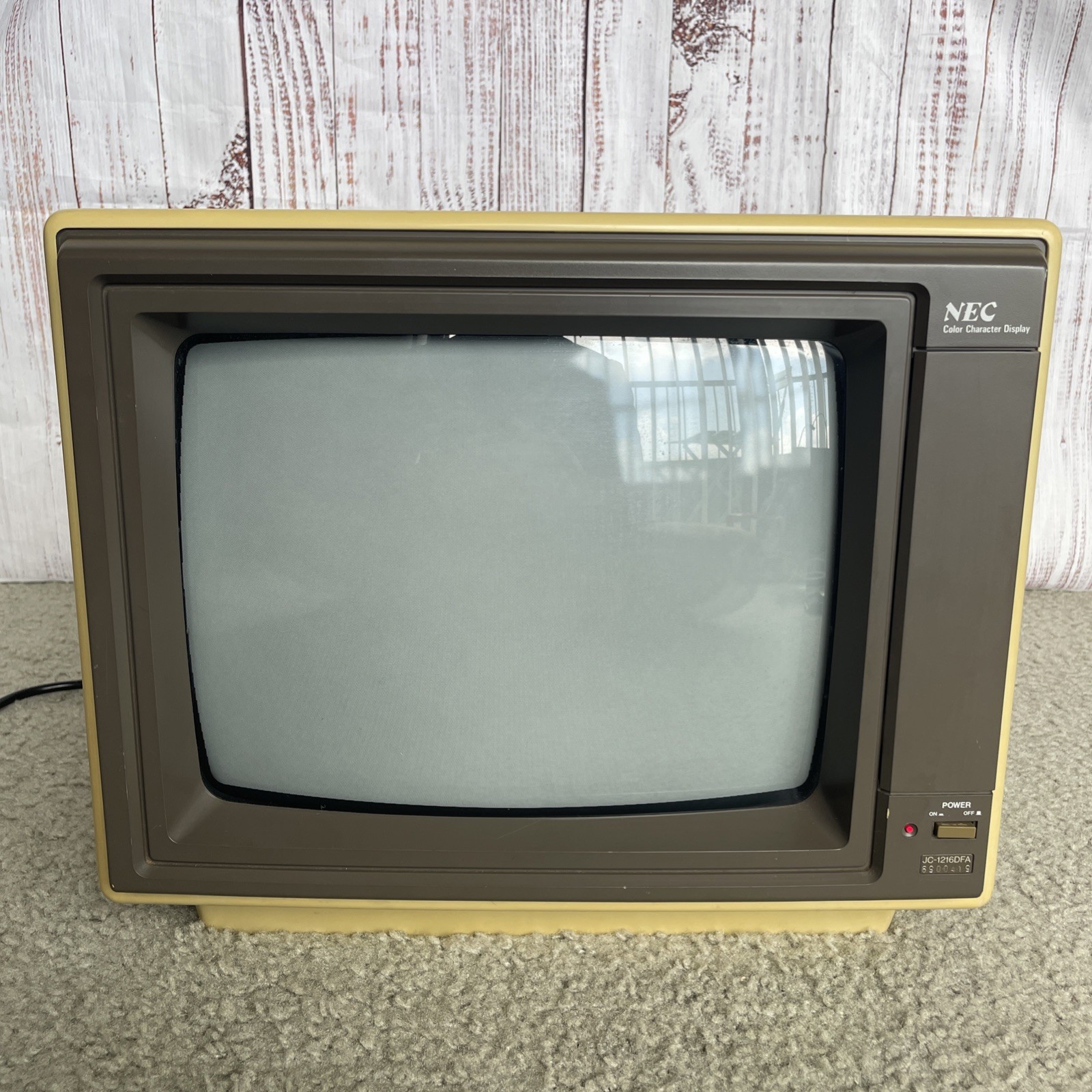 NEC JC-1216DFA Color Character Display RGB CRT Monitor 12” 1983 Powers On Read