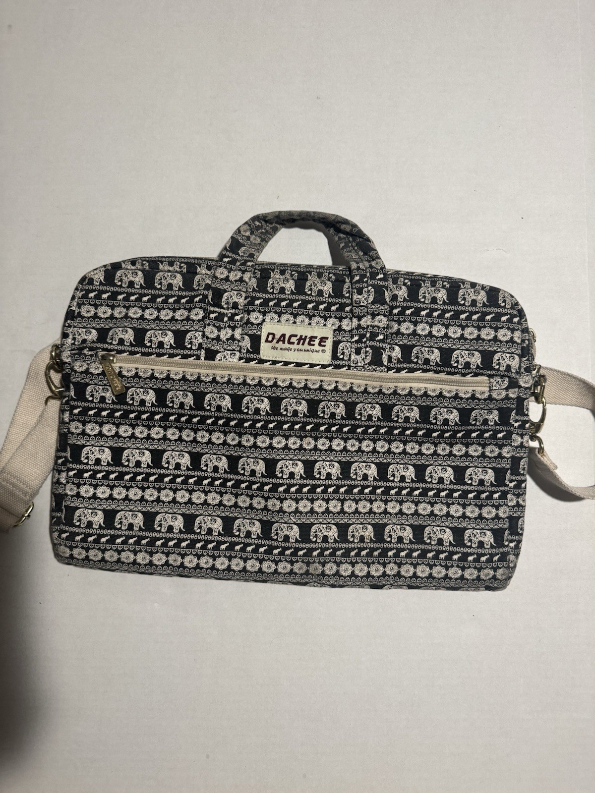 Dachee Black Ivory Elephant Laptop Messenger Bag