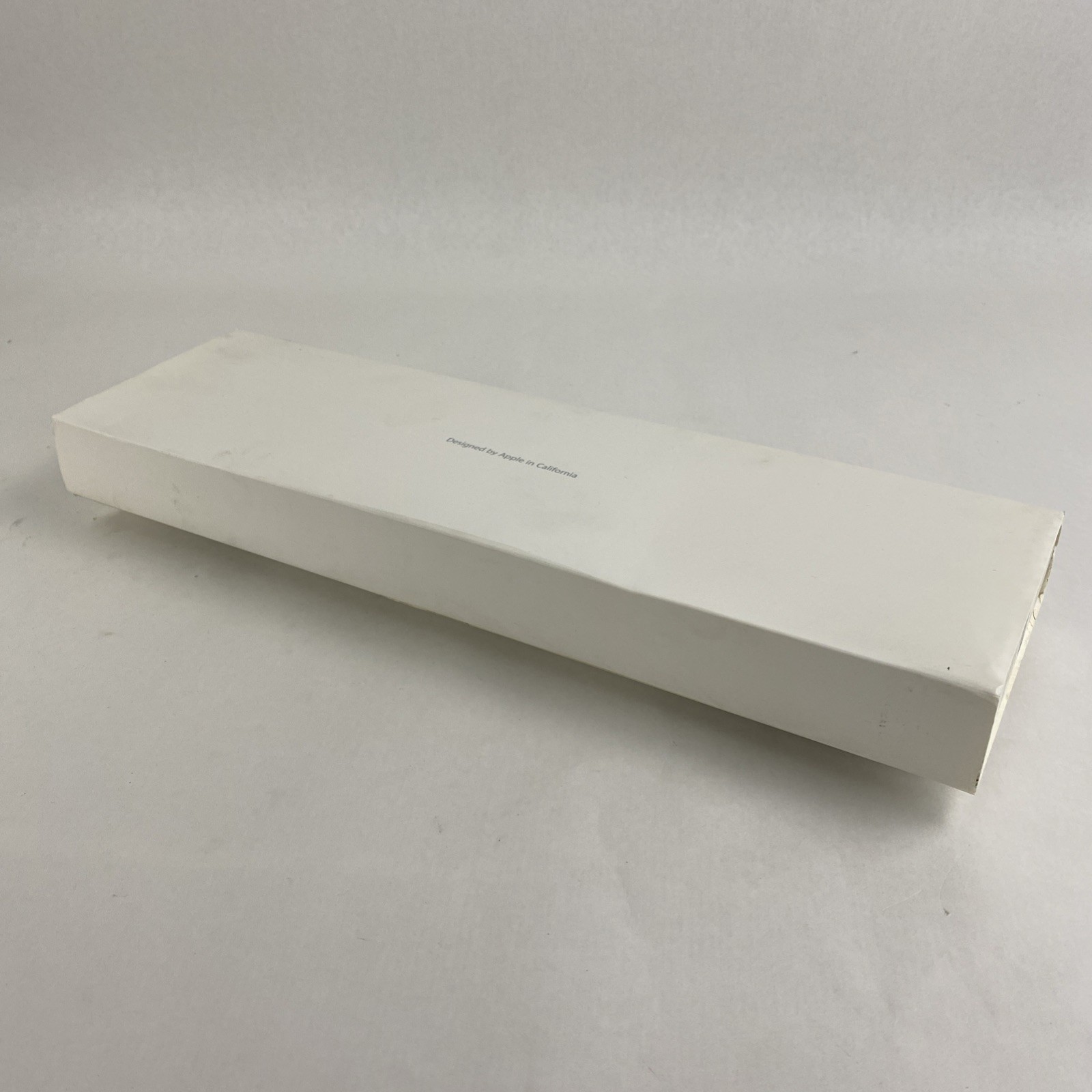 Apple A1314 Wireless Keyboard Power Tested No Mouse No Batteries