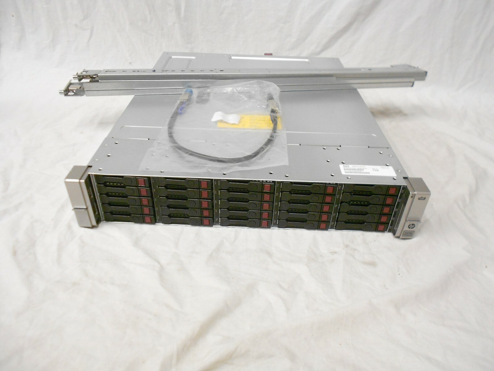 HP D3700 25x 1.2TB 10K 12Gbps SAS Hard drive Expansion Array JBOD DL360 DL380