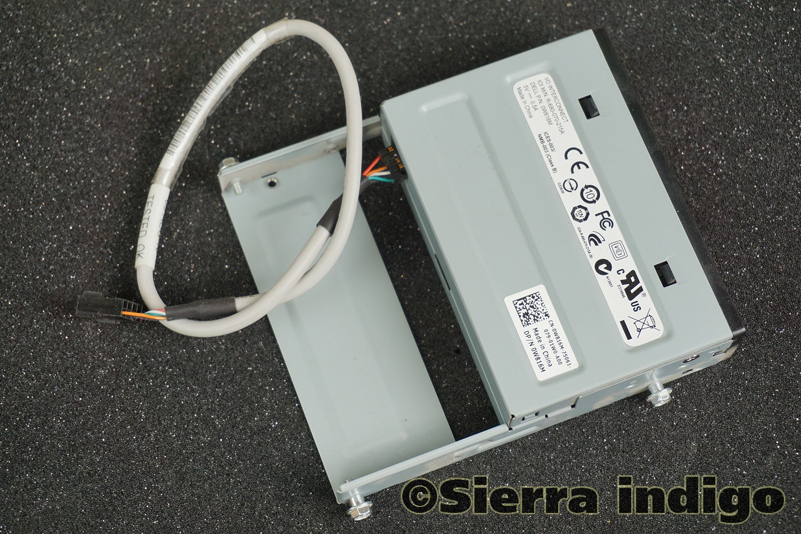 W816M 0W816M Dell Media Card Reader & FH439 Cable R-680-070-215A