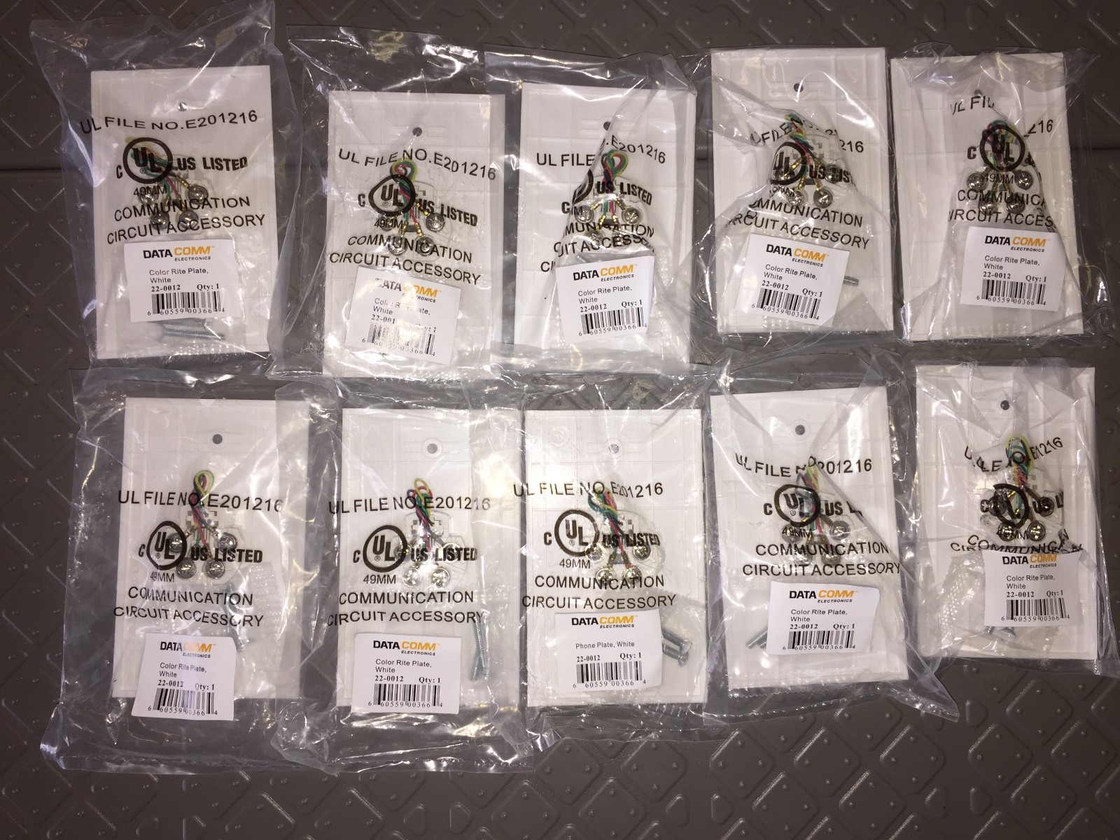  Lot of 10 22-0104 DataComm Electronics Inc. Color Rite Phone Plate White 