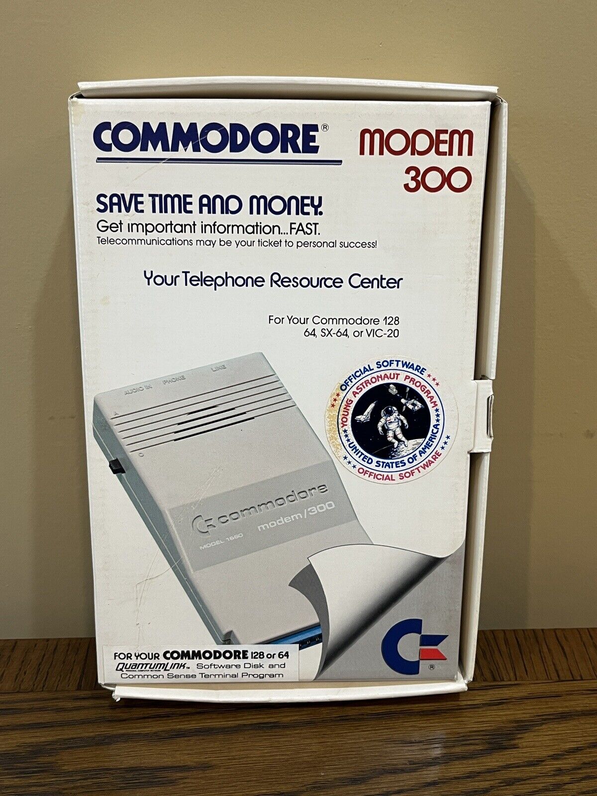 Vintage Commodore 1660 Modem 300 C64 W/Manual, Box and Cable Untested