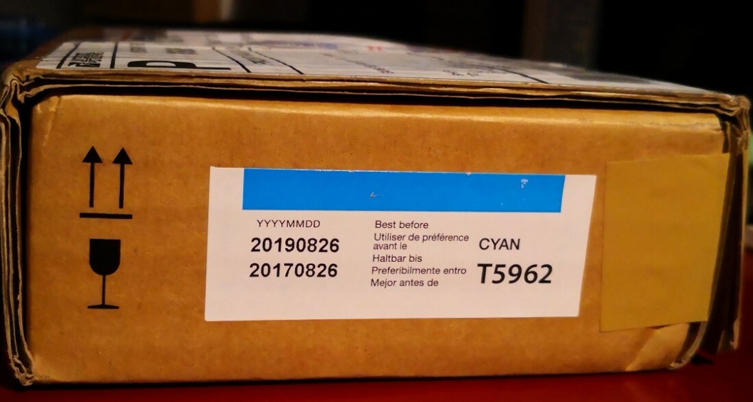 08-2019 Genuine EPSON T5962 Cyan Ink 350ml for Stylus 7700/7890/7900/9890/9900