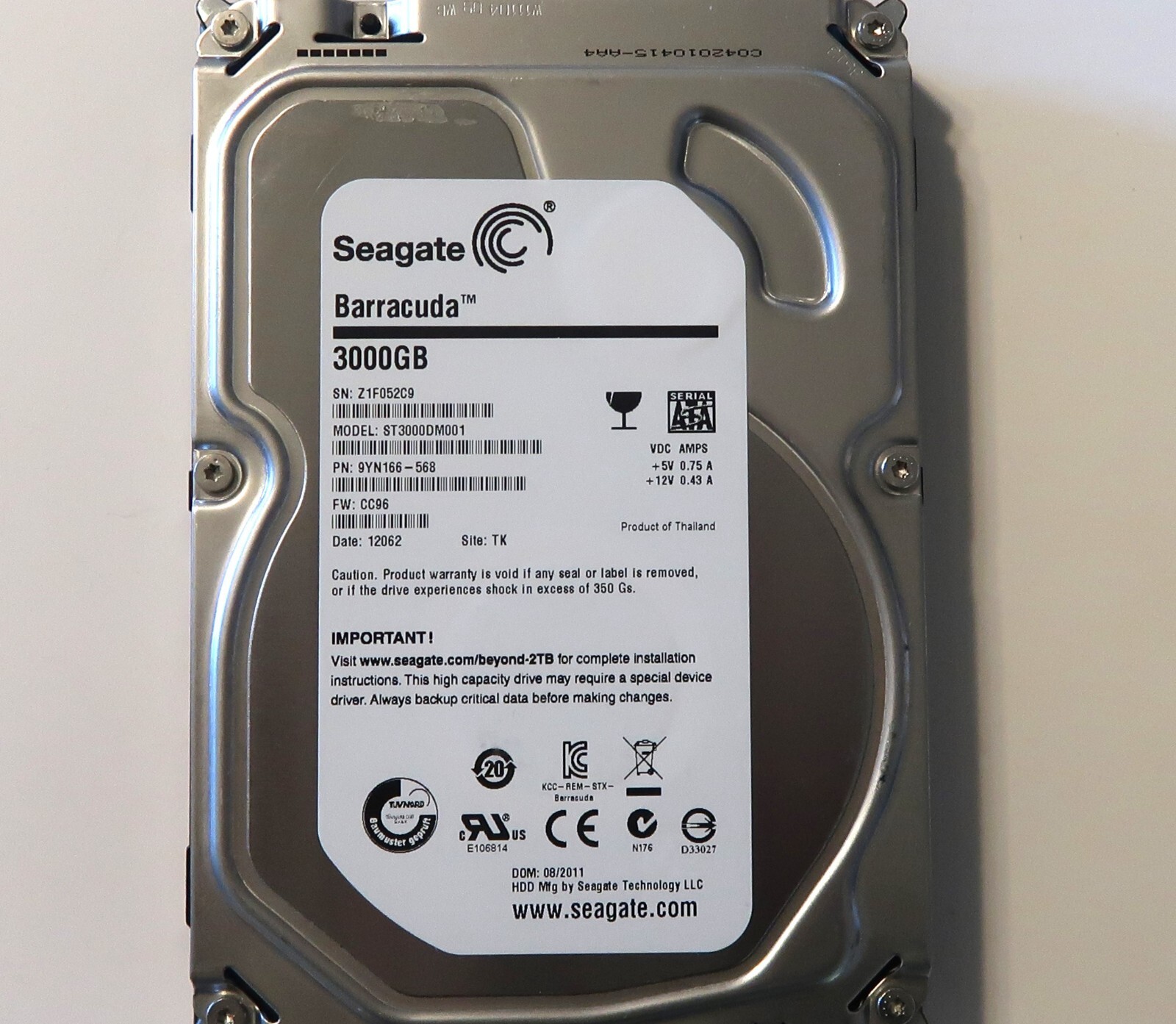 Seagate ST3000DM001 9YN166-568 CC96 TK Thailand (Z1F) 3TB 3.5" Sata HDD 08/2011