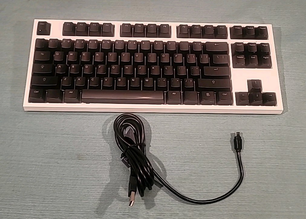 WASD Code Cherry MX Green Model V2B Keyboard White