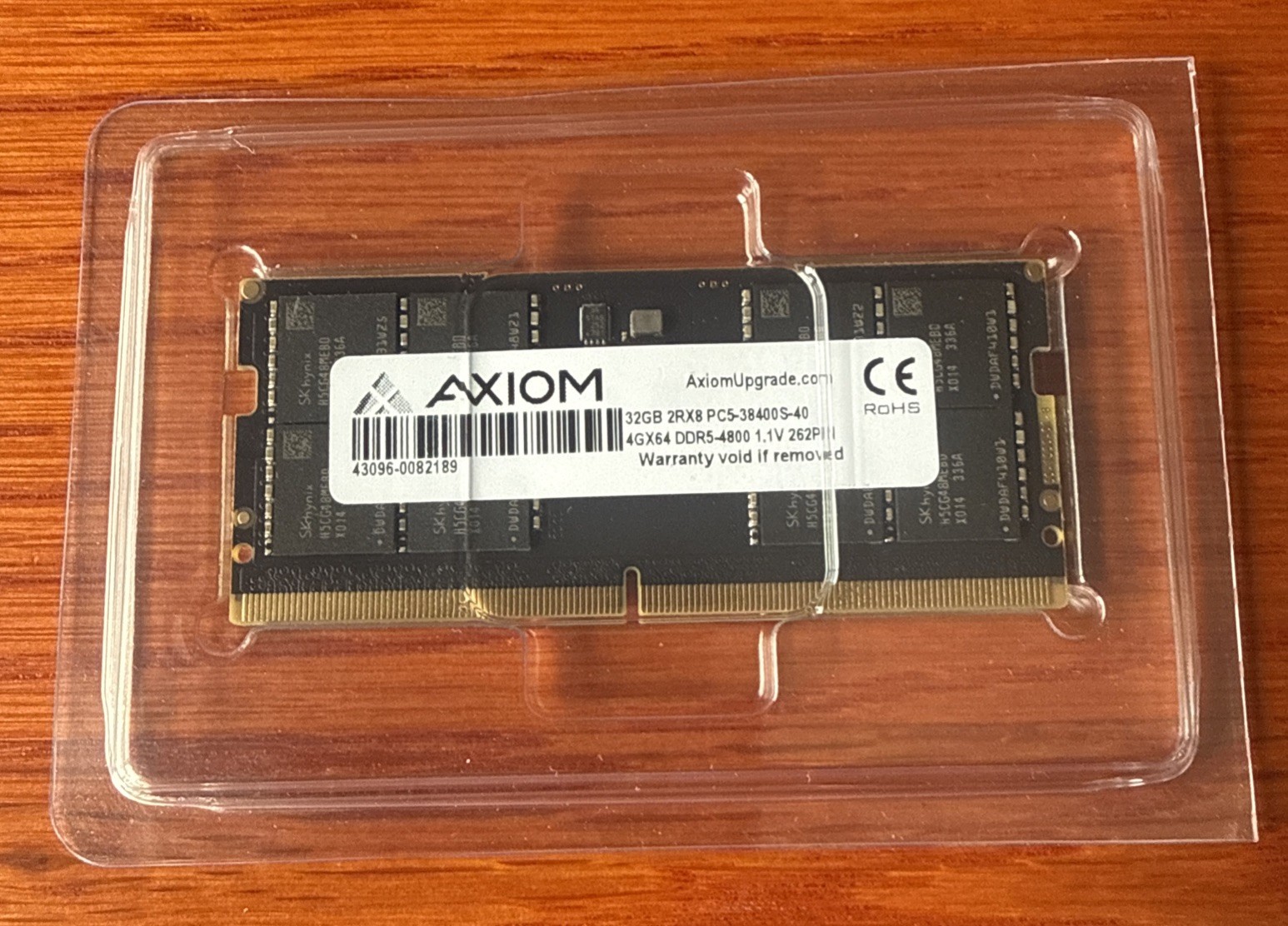 New In Box Axiom 32GB 2RX8 DDR5-4800 PC5-38400S-40 4GX64 SODIMM 4X71K20070-AX