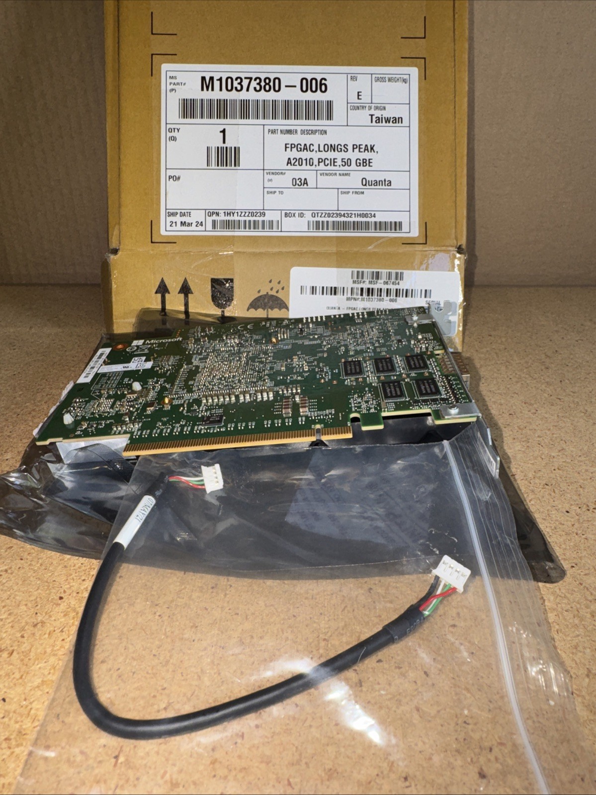 Microsoft   M1037380-006 REV  E, Accelerator Card***FAST ***