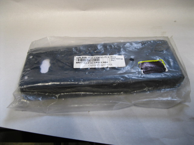 Chatsworth 2-Post Rack Vertical PDU Mounting Bracket Kit Black 024-713818-701