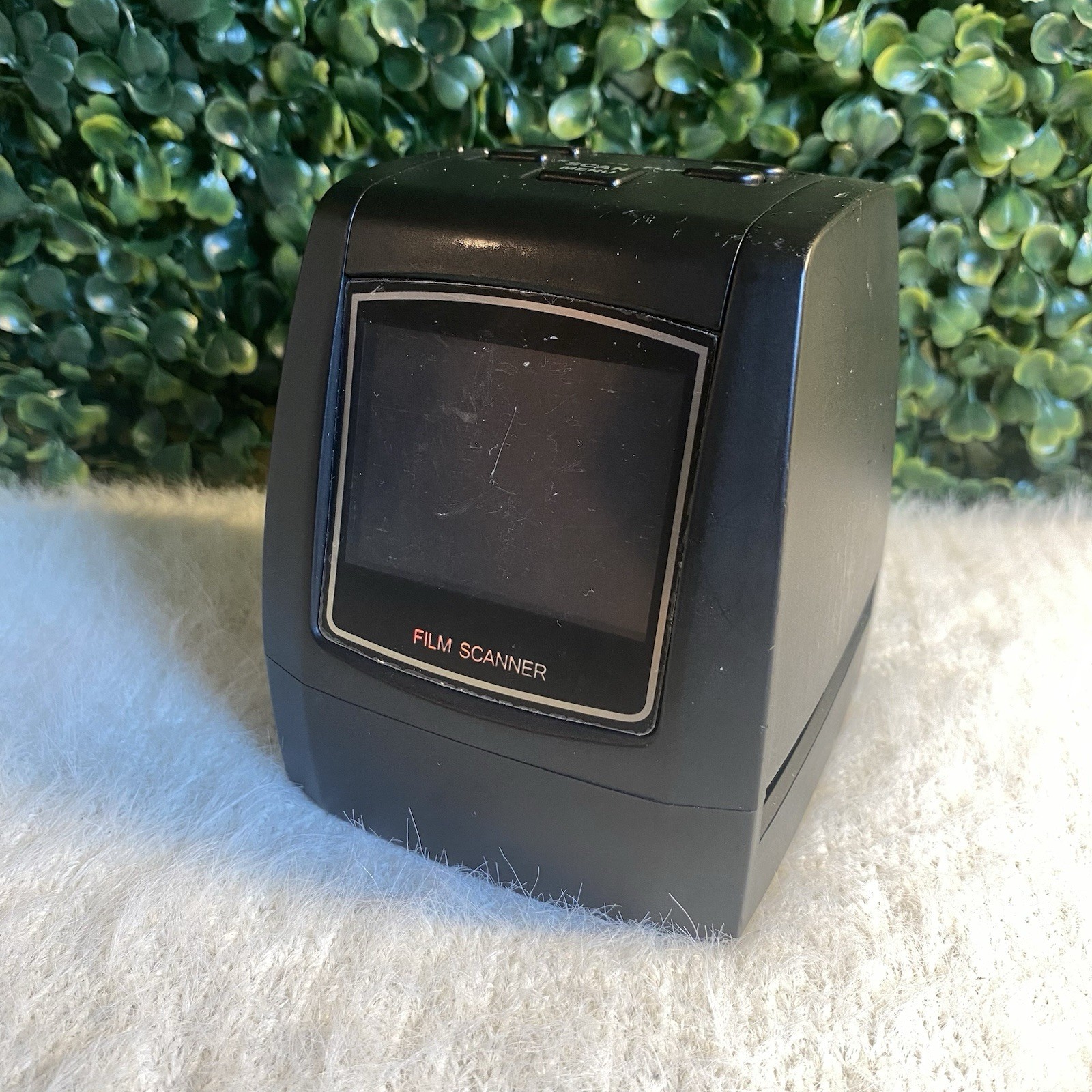 22MP All-in-1 Film & Slide Scanner, Converts Films/Slides/Negatives to Digital