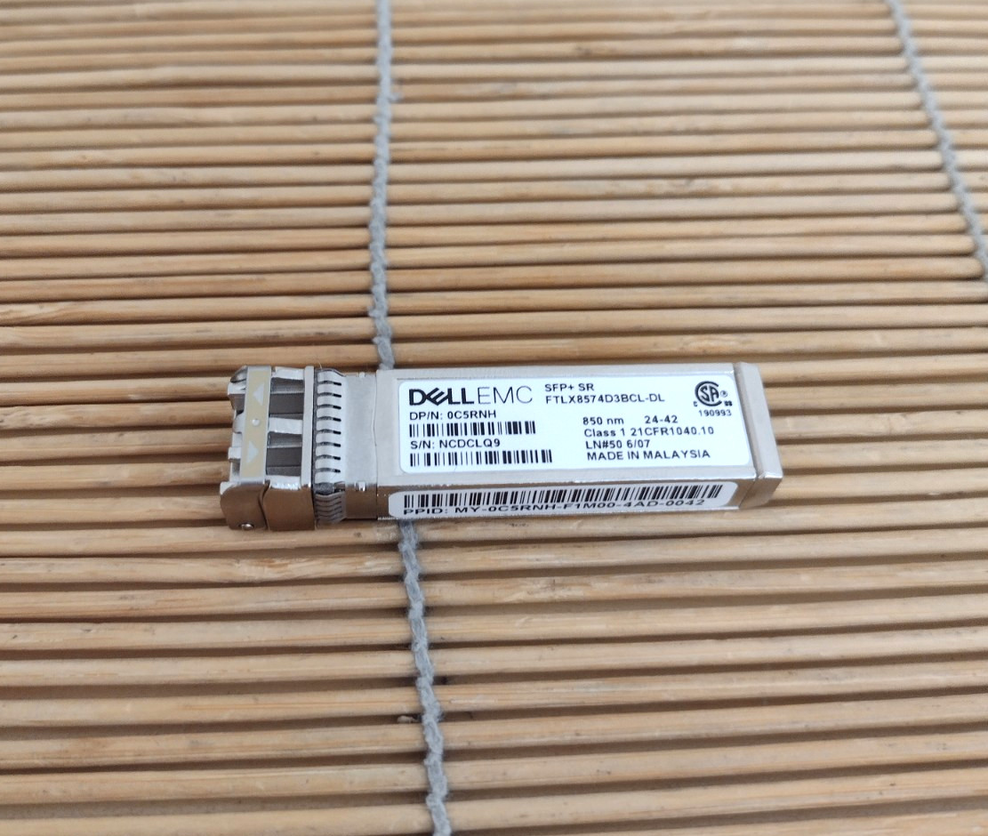 Dell EMC 0C5RNH 10GBase SR SFP+ Optical Transceiver FTLX8574D3BCL-DL