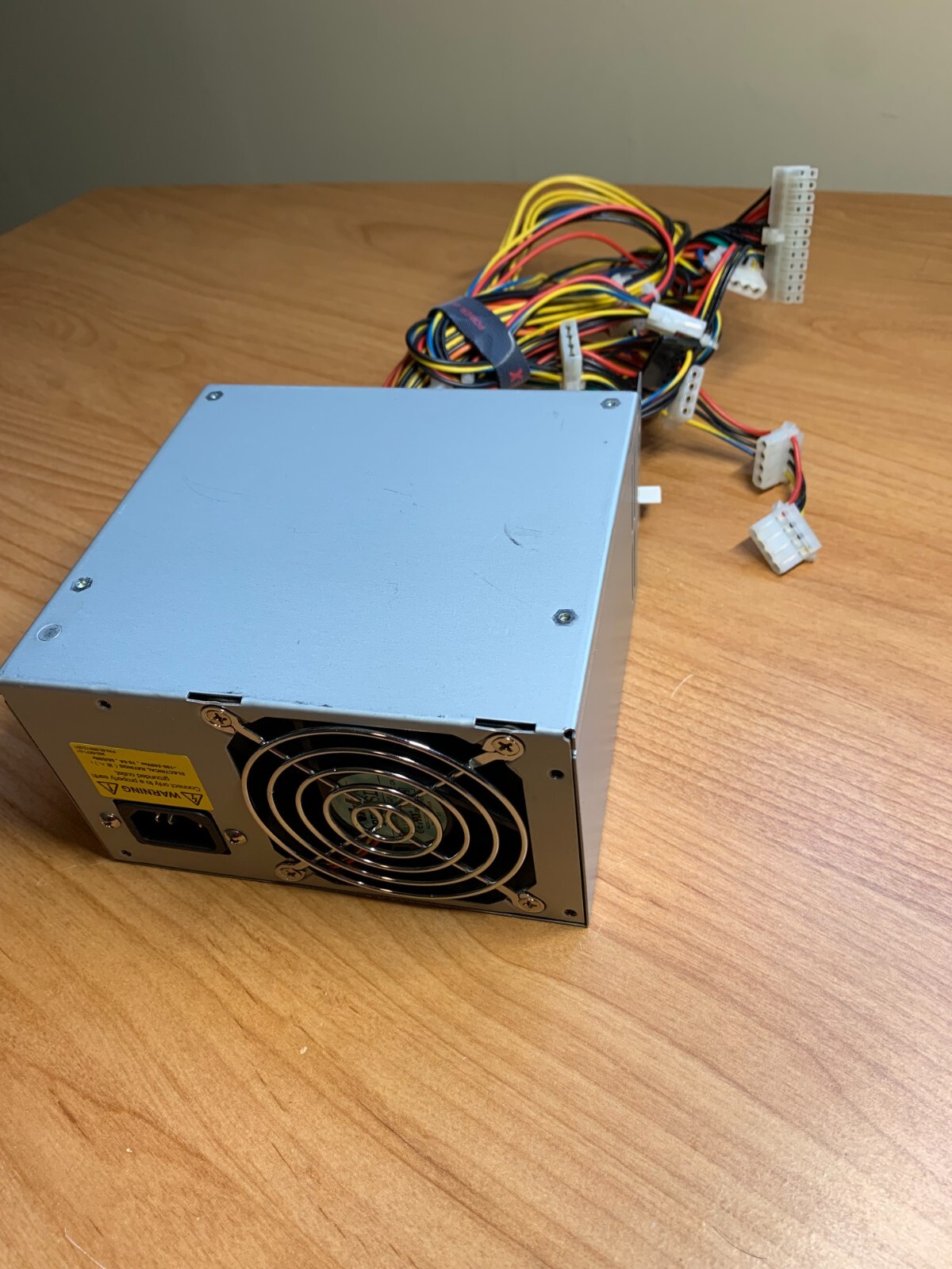 AcBel API4FS06 550W Power Supply 370-6807 for Sun Microsystems