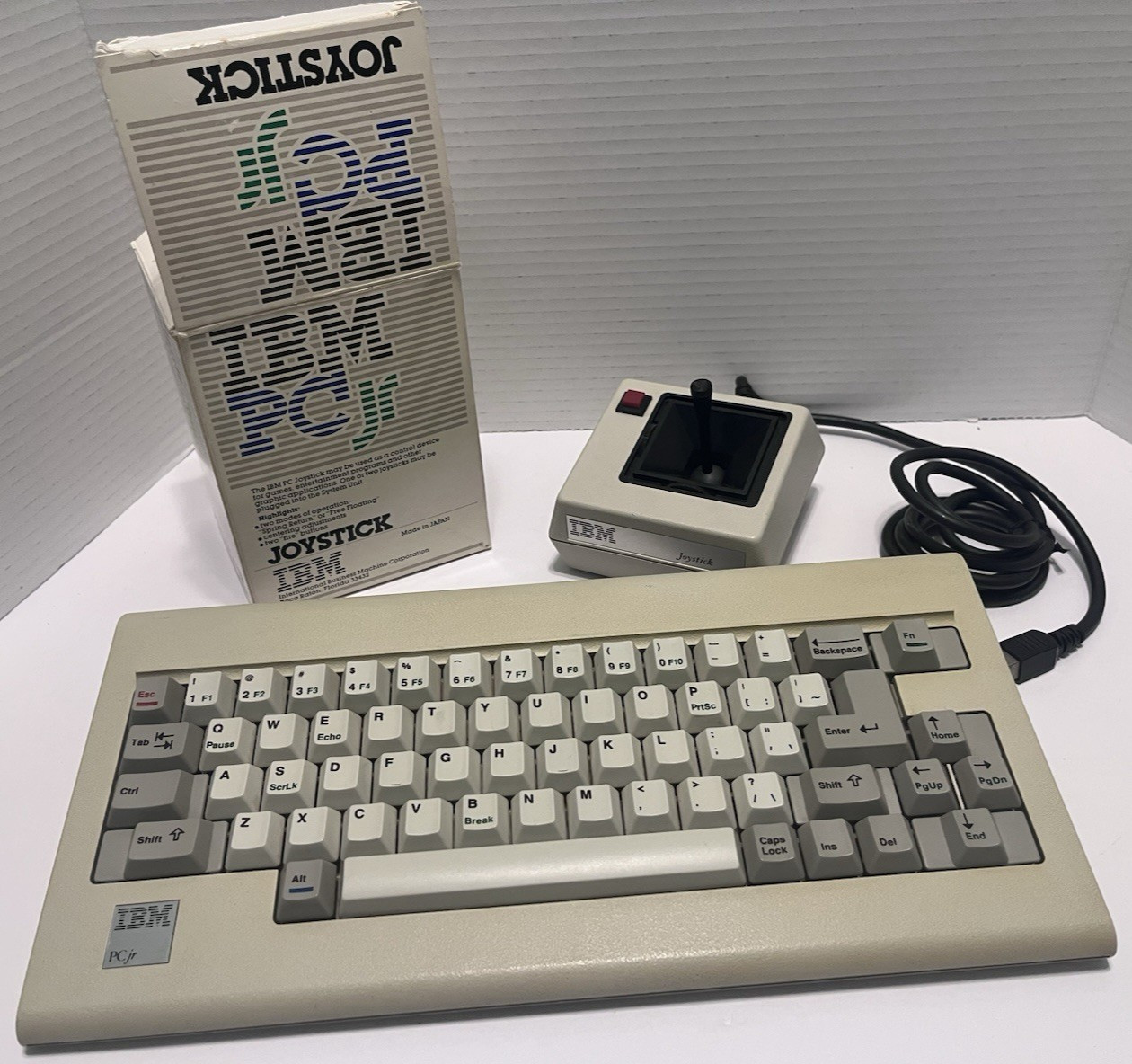 IBM PC Jr. Keyboard 7257 Untested No Cable & IBM PC Jr. Joystick untested
