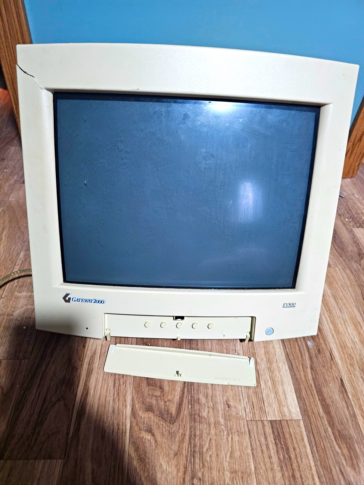 Gateway 2000 EV500 17" Beige CRT Monitor Tube 024x768