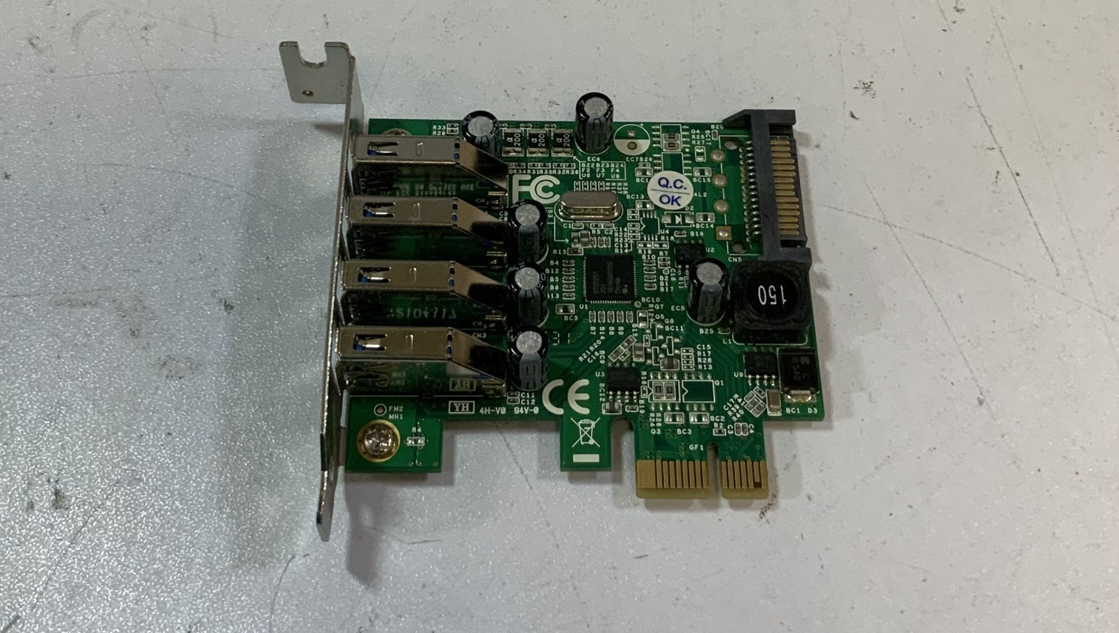 StarTech PEXUSB3S4V 4-Port PCIe USB 3.0 Adapter Card "P5D"