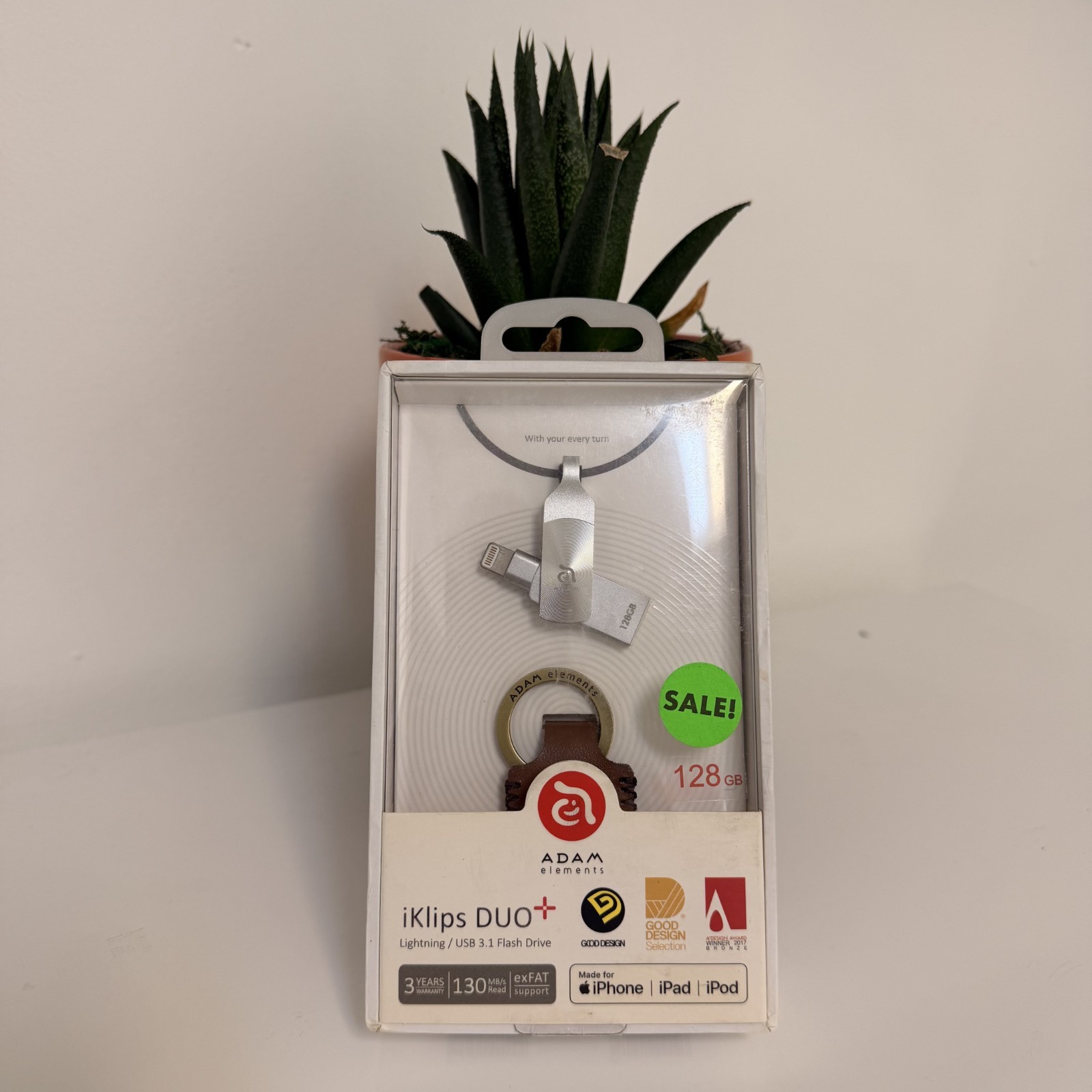 New ADAM elements iKlips Duo+ MFi Lightning/USB 3.1 128GB Flash Drive Silver