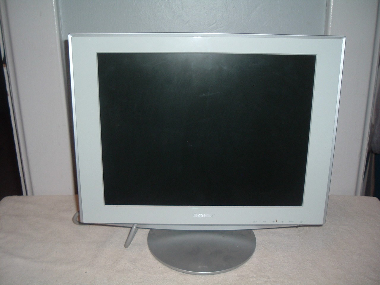 Vtg Y2K Sony SDM-HS53 TFT LCD Color Computer Monitor 15" Display Gray - TESTED 