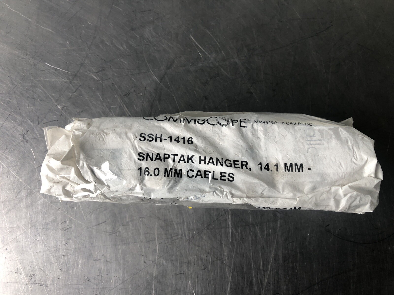 Commscope SSH-1416 Snaptak Hangar 9 PACK NEW 
