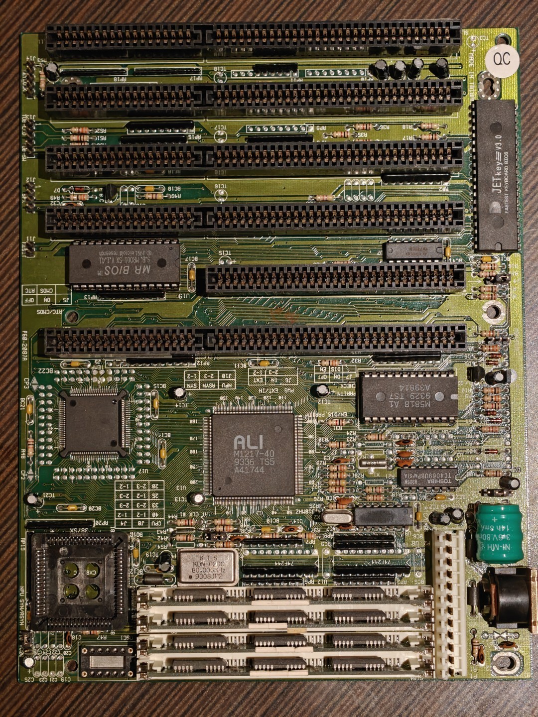 Vintage 386SX-40  motherboard with MR BIOS   + 4MB RAM + TSENG ET4000 + bonus 