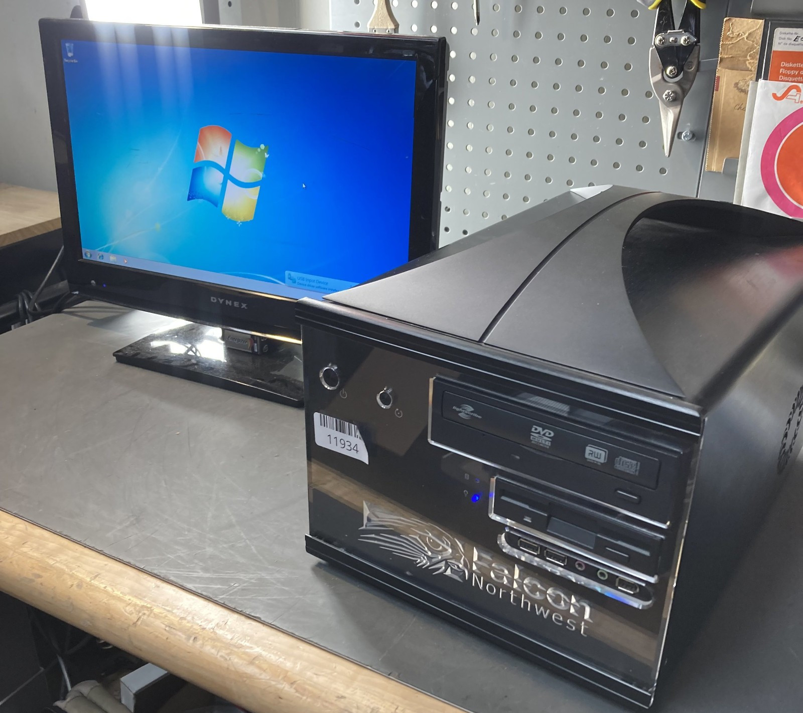 Falcon Northwest FragBox Core 2 Duo 2.66GHz 8GB RAM 500GB HDD Asus P5E-VM DO