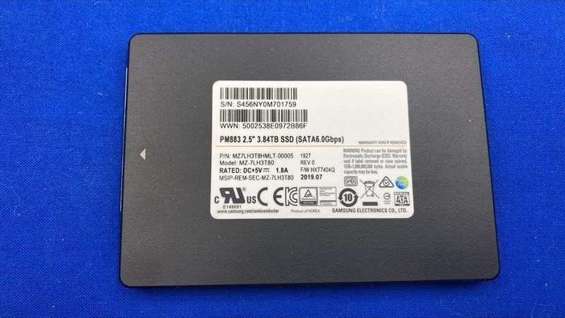 MZ-7LH3T80 Samsung PM883 Series 3.84TB 2.5" SATA 6Gb/s SSD MZ7LH3T8HMLT