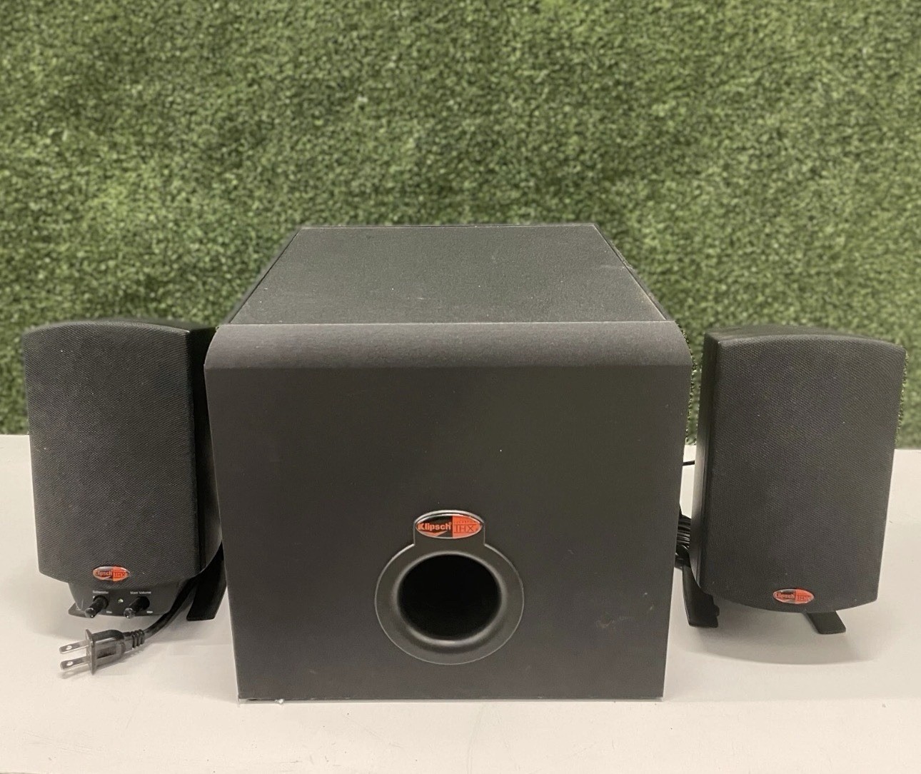 Klipsch ProMedia 2.1 THX Computer Speaker System Subwoofer + 2 Satellites