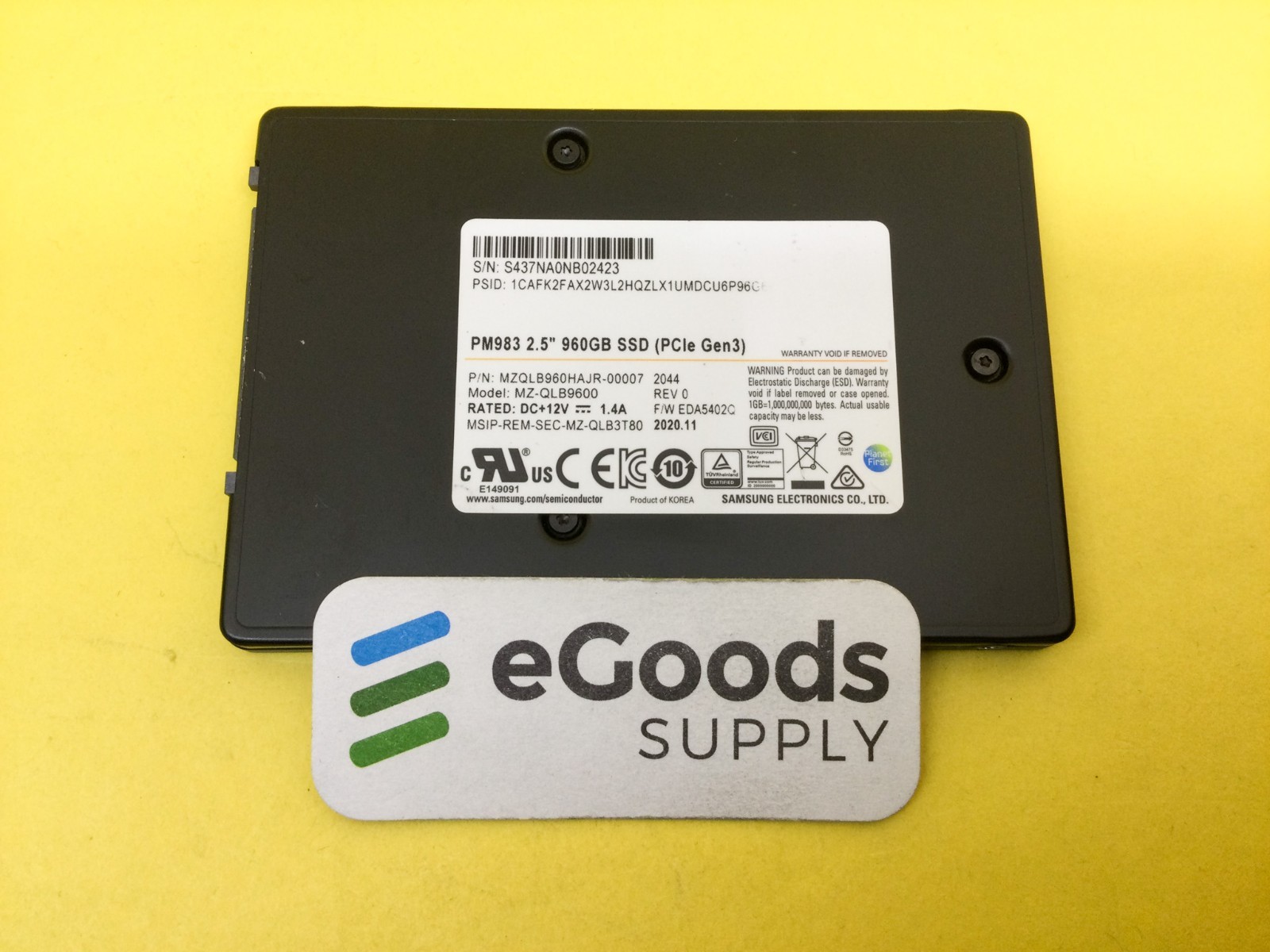 MZ-QLB9600 Samsung PM983 960GB NVMe PCIe3.0 2.5in SSD MZQLB960HAJR **Health 55%