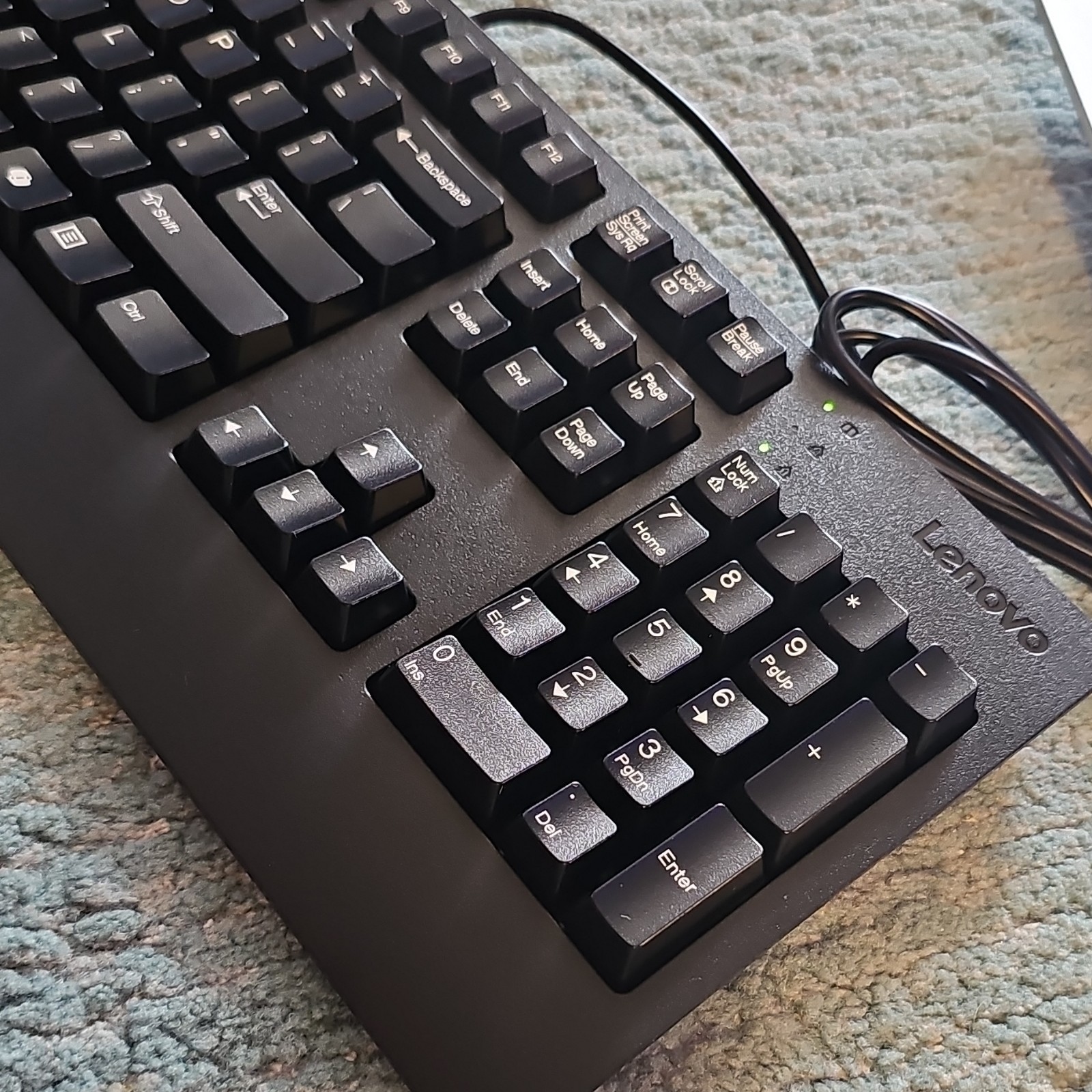 Lenovo SK-8827 Wired USB Full-Size Keyboard QWERTY English Black Plug & Play