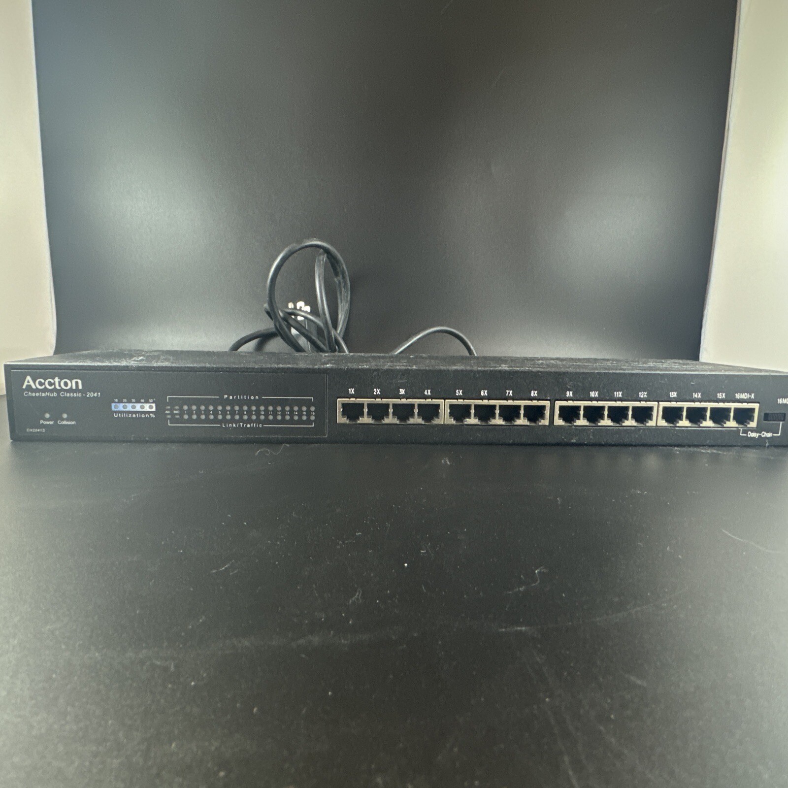 Accton CheetaHub Classic 2041 16 Port Ethernet Hub tested and working
