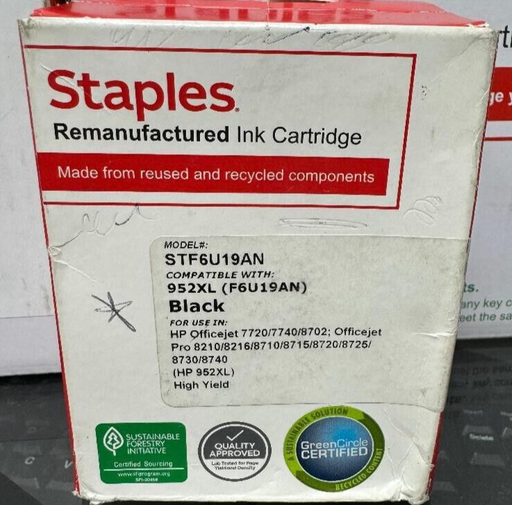 Staples Black High Yield Ink Cartridge Replacement for HP 952XL