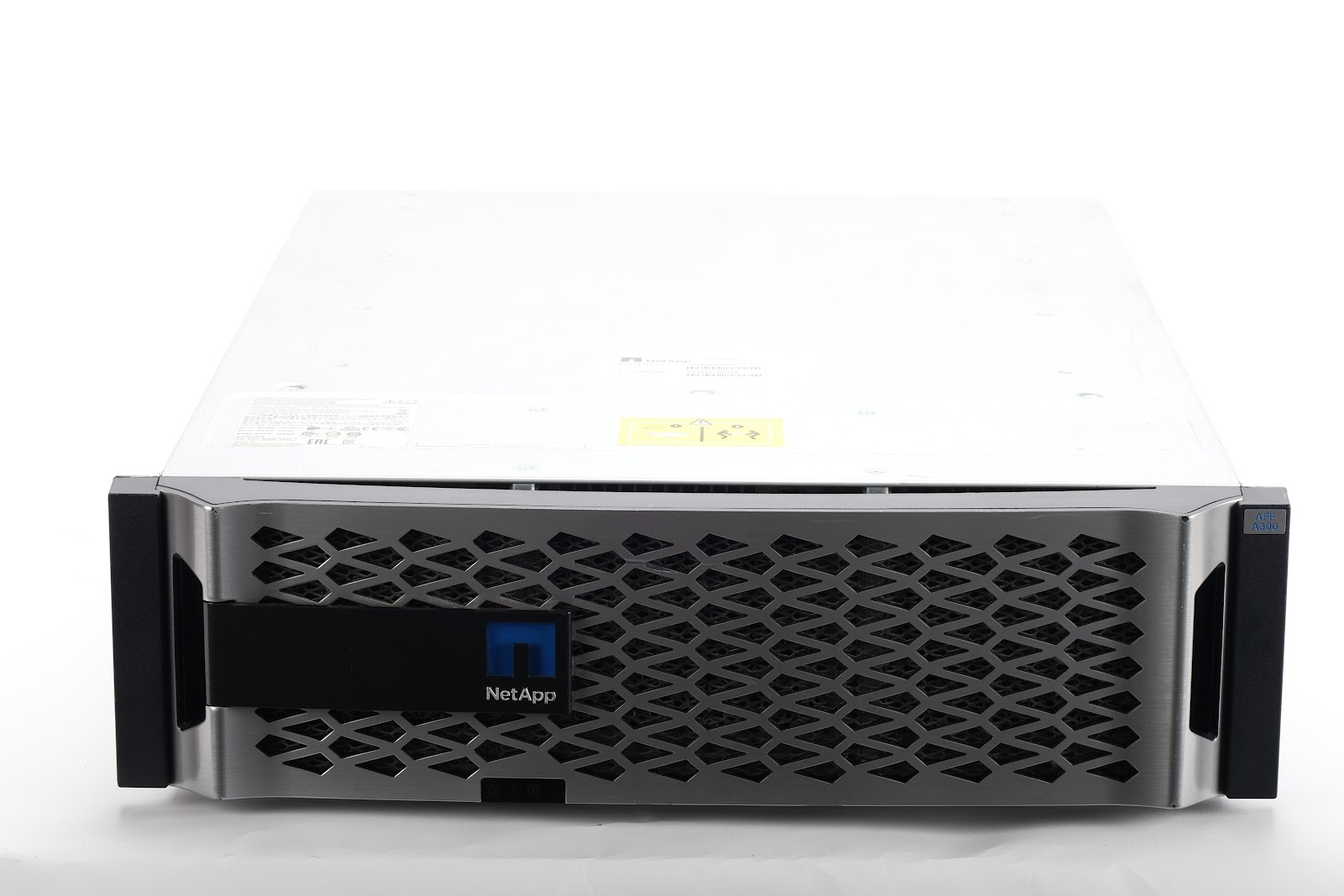 NetApp AFF A300 Storage Array W/ Dual Controllers 111-02491 111-02495 - Fair