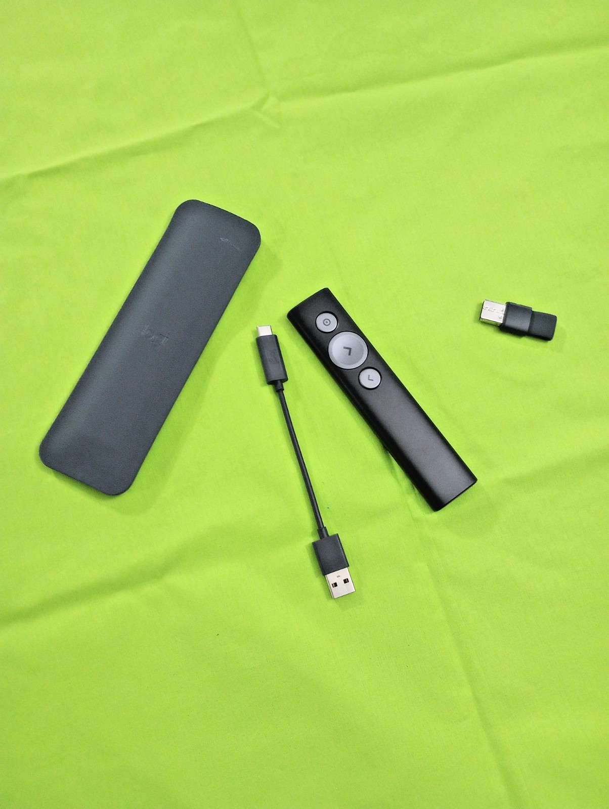 Logitech Spotlight Wireless Presentation Remote Control - Works Perfectly