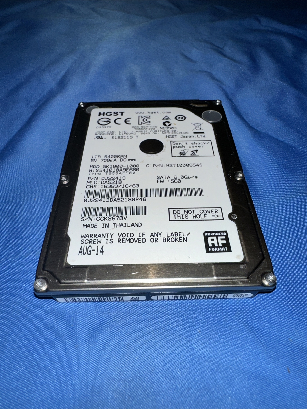 Hitachi HTS541010A9E680 P/N: 0J22413 MLC: DA5218 1 TB