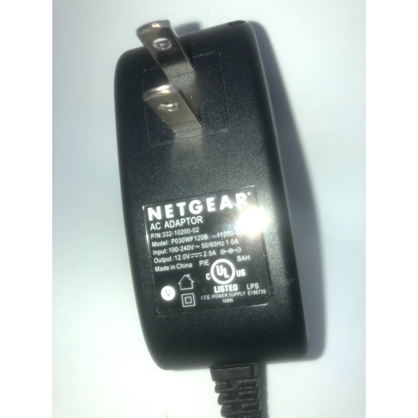 Genuine Netgear AC Power Adapter Plug Model P030WF120B P/N 332-10200-02