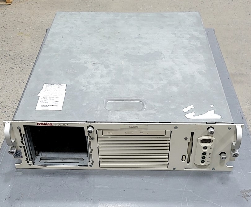 COMPAQ PROLIANT 1850r pl1850r Server PENTIUM II 512MB SEE NOTES