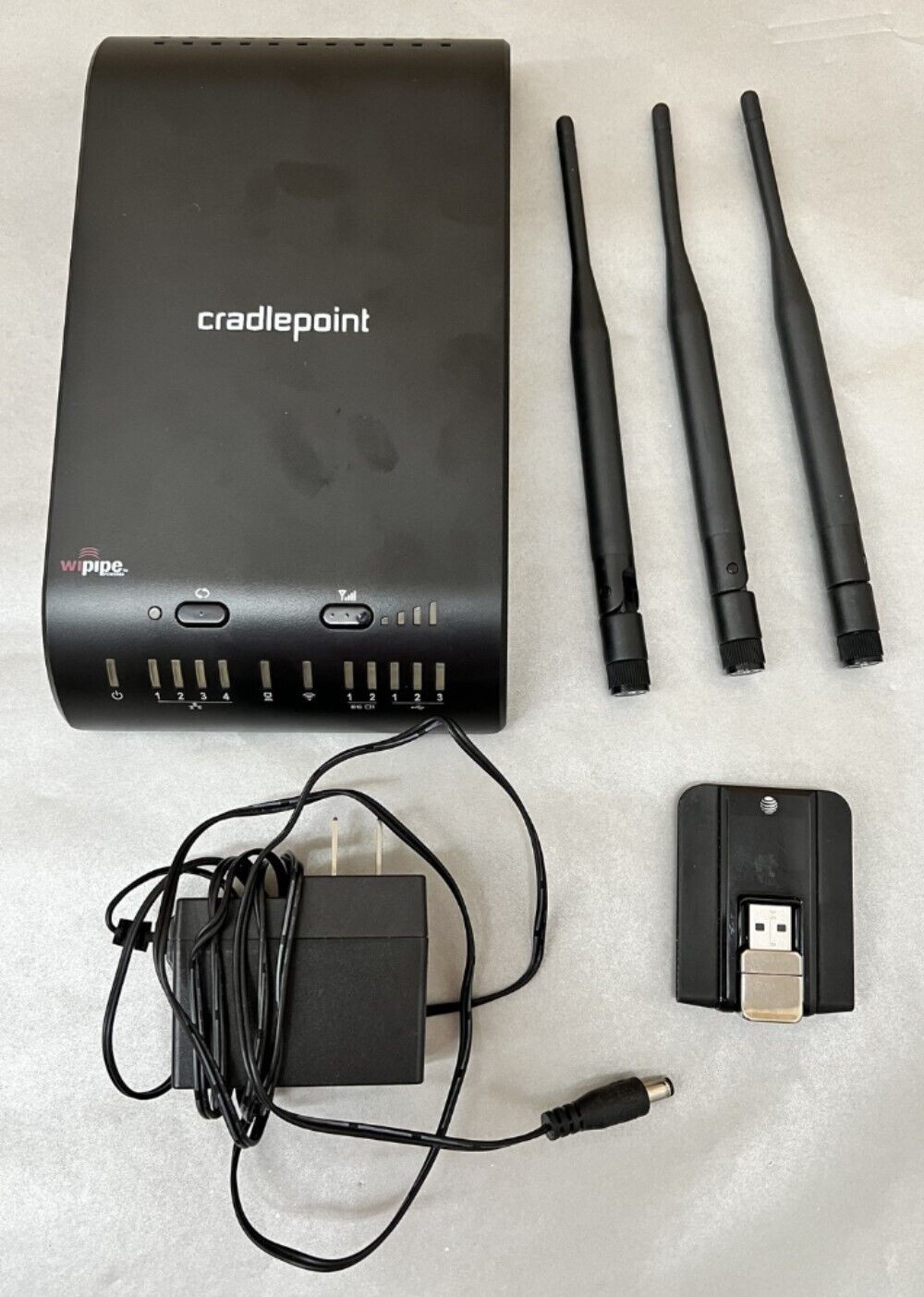 Cradlepoint AER Series Router AER1600/AER1650 AT&T