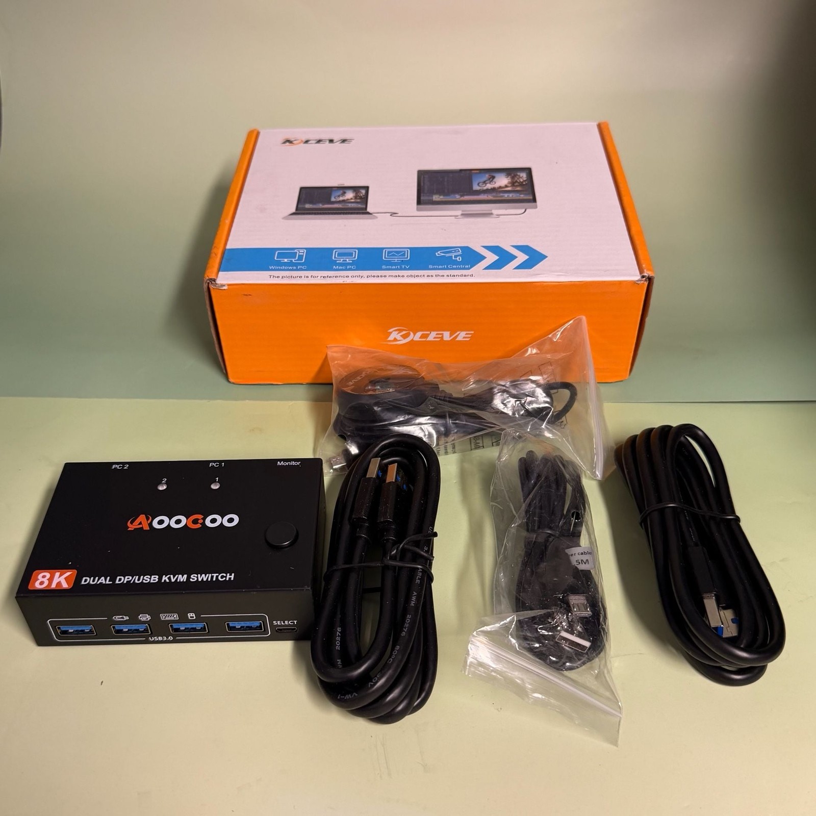 AOOCOO KVM202DP 8K Dual DP/USB KVM Switch 2 Ports DisplayPort with USB3.0 Hub
