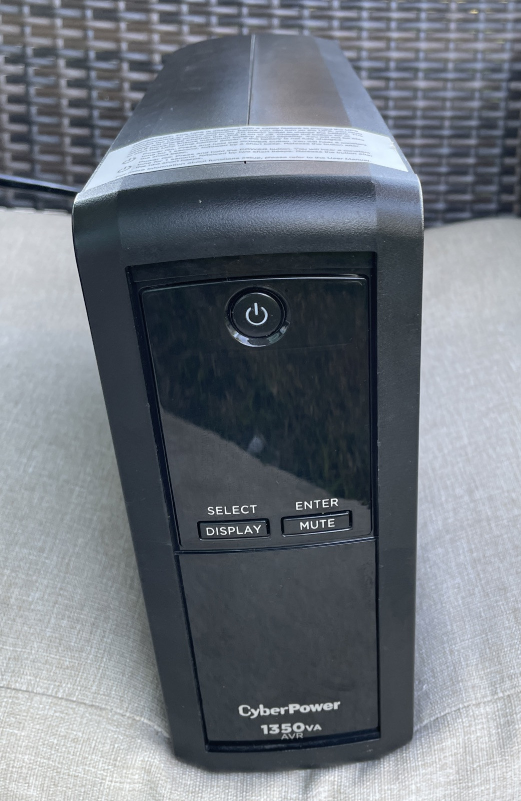 Cyberpower CP1350AVRLCD Intelligent UPS 815W 1350VA 10 Outlets GOOD INCL BATTERY