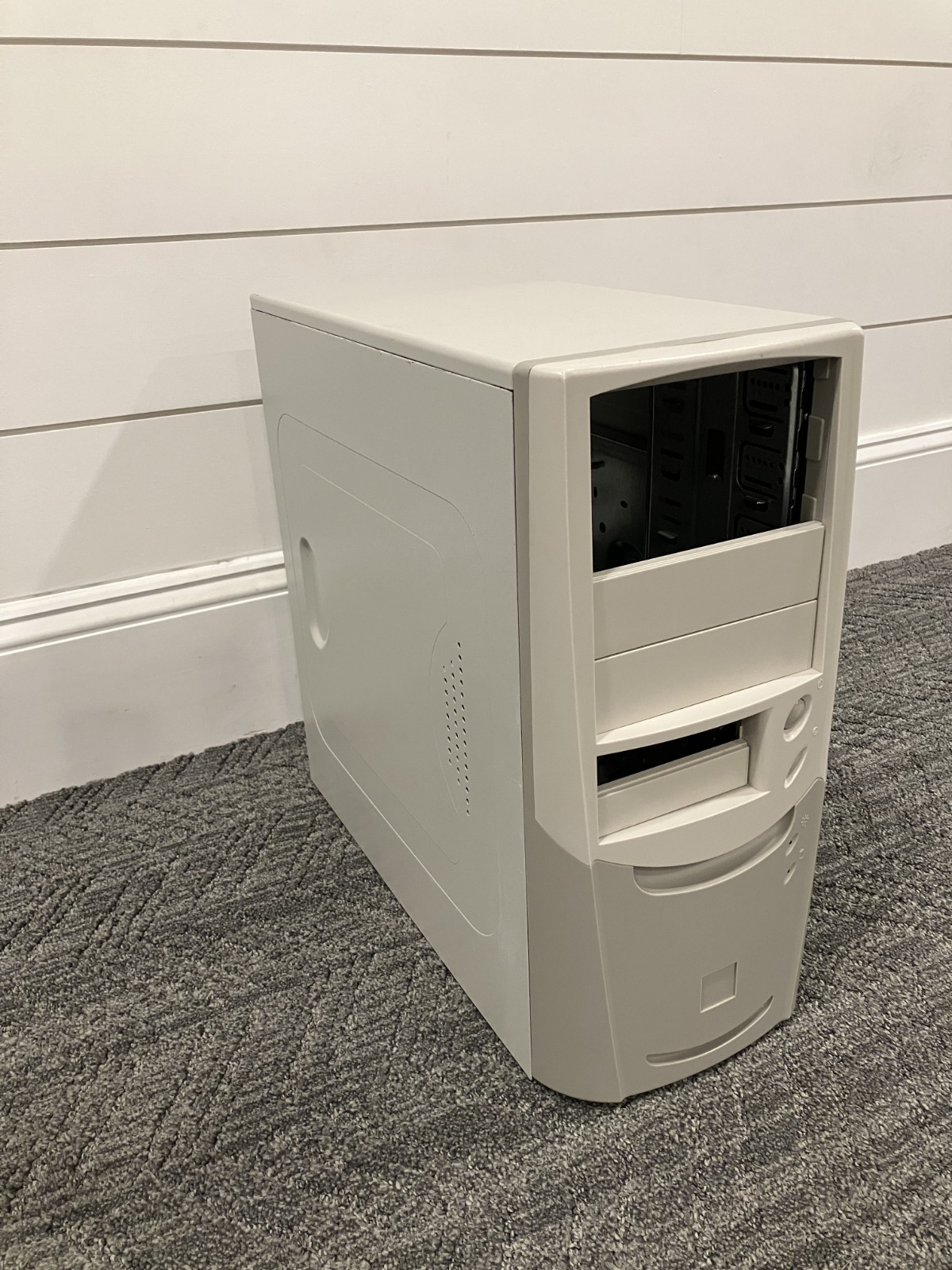 Vintage Retro Sleeper Build ATX Case  - PC Computer Case
