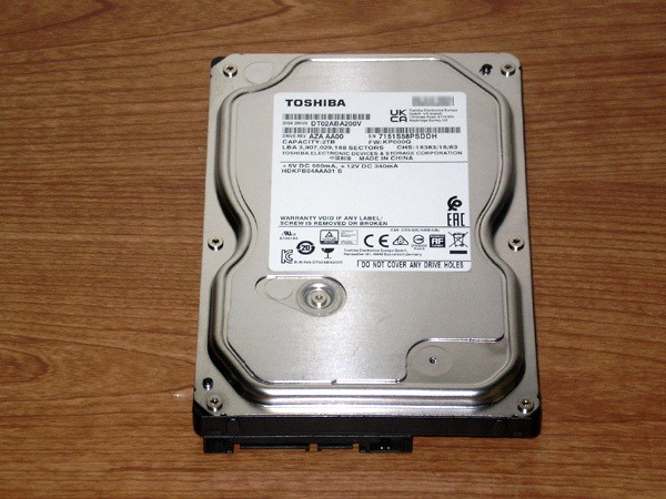 2TB  TOSHIBA DT02ABA200V AV command compatible Low usage 2025 manufacture 2DCS