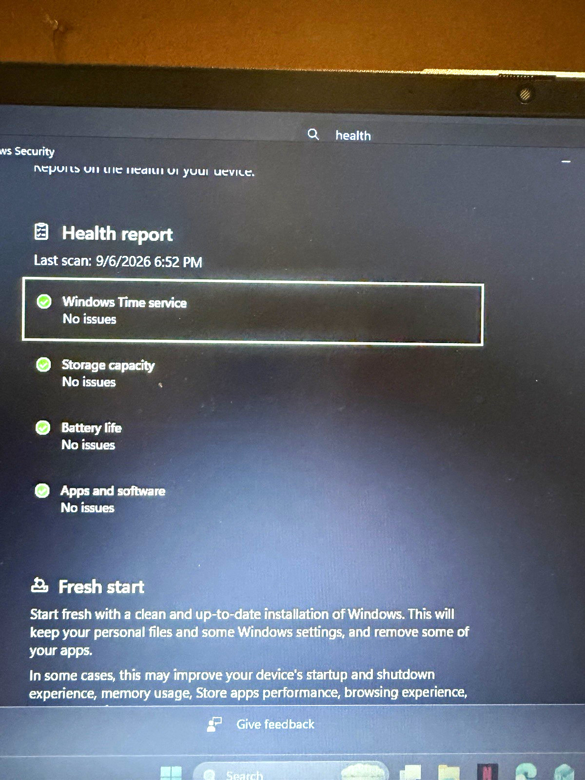 HP Windows Silver Notebook Laptop Integrated Graphics. Comes with charger